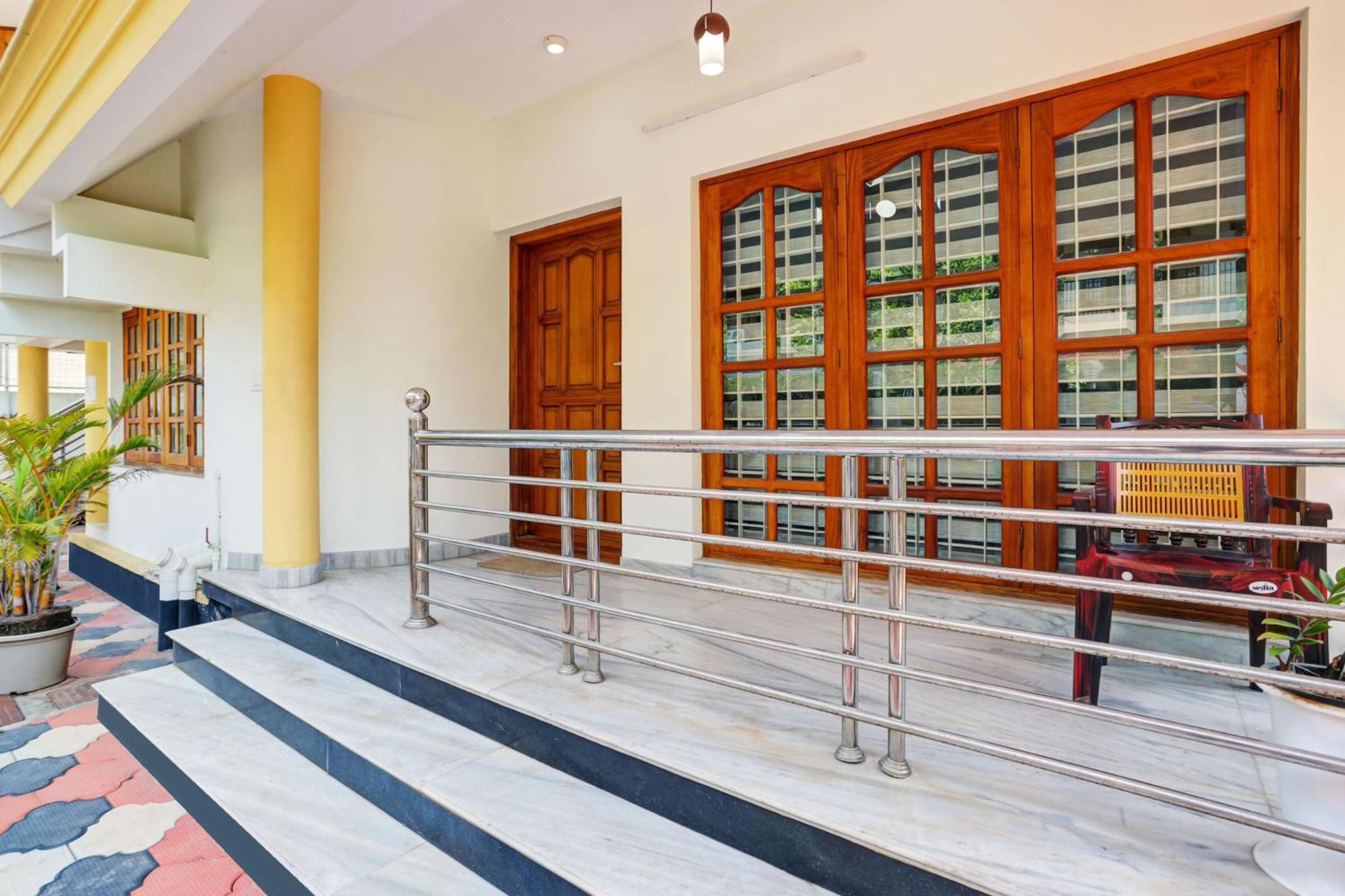 Hotel O Lm Residency Thiruvananthapuram Zewnętrze zdjęcie